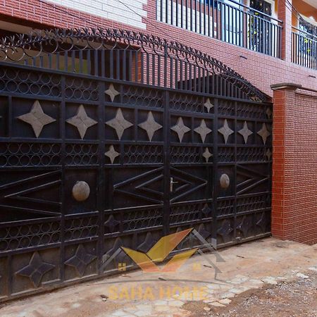 Le Luxe A Yaounde Chez Saha Home Exterior foto