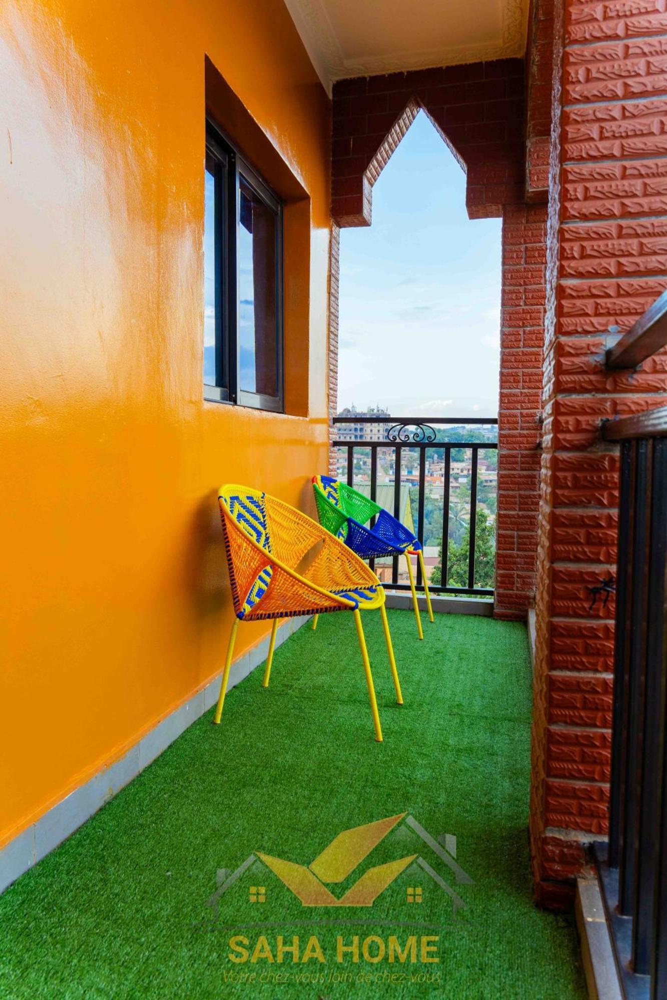 Le Luxe A Yaounde Chez Saha Home Exterior foto